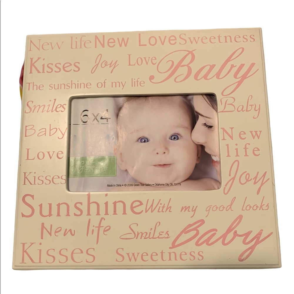 Greentree Gallery Baby Photo Frame Cream & Pink.  6 x 4